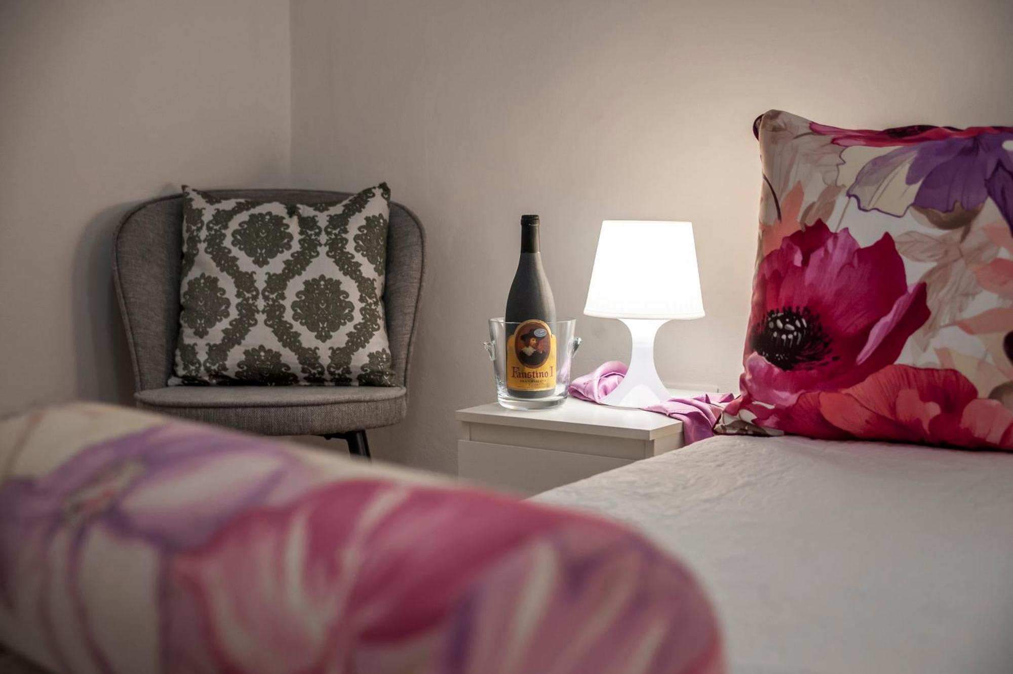Apartment Rubi Ровінь Екстер'єр фото